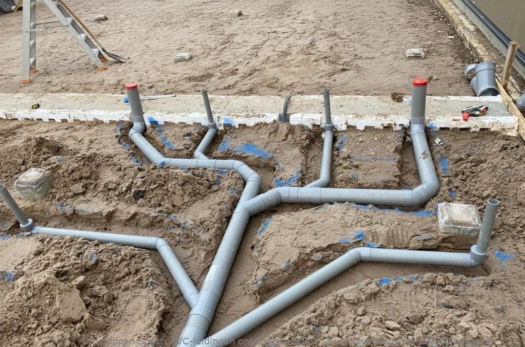 PVC-leidingen ontstoppen Soest: 3 veiligheidstips die €2.500 besparen